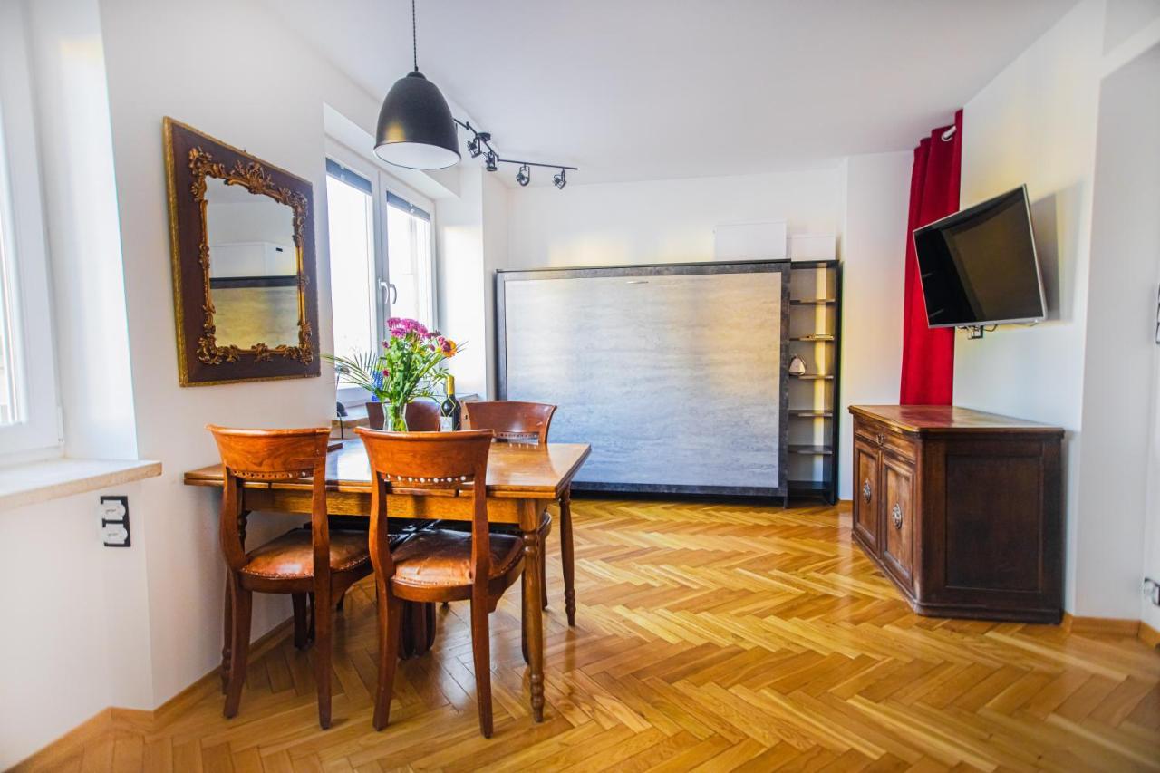 Charming Apt Next To Lazienki Park And City Center Varsovia Exterior foto