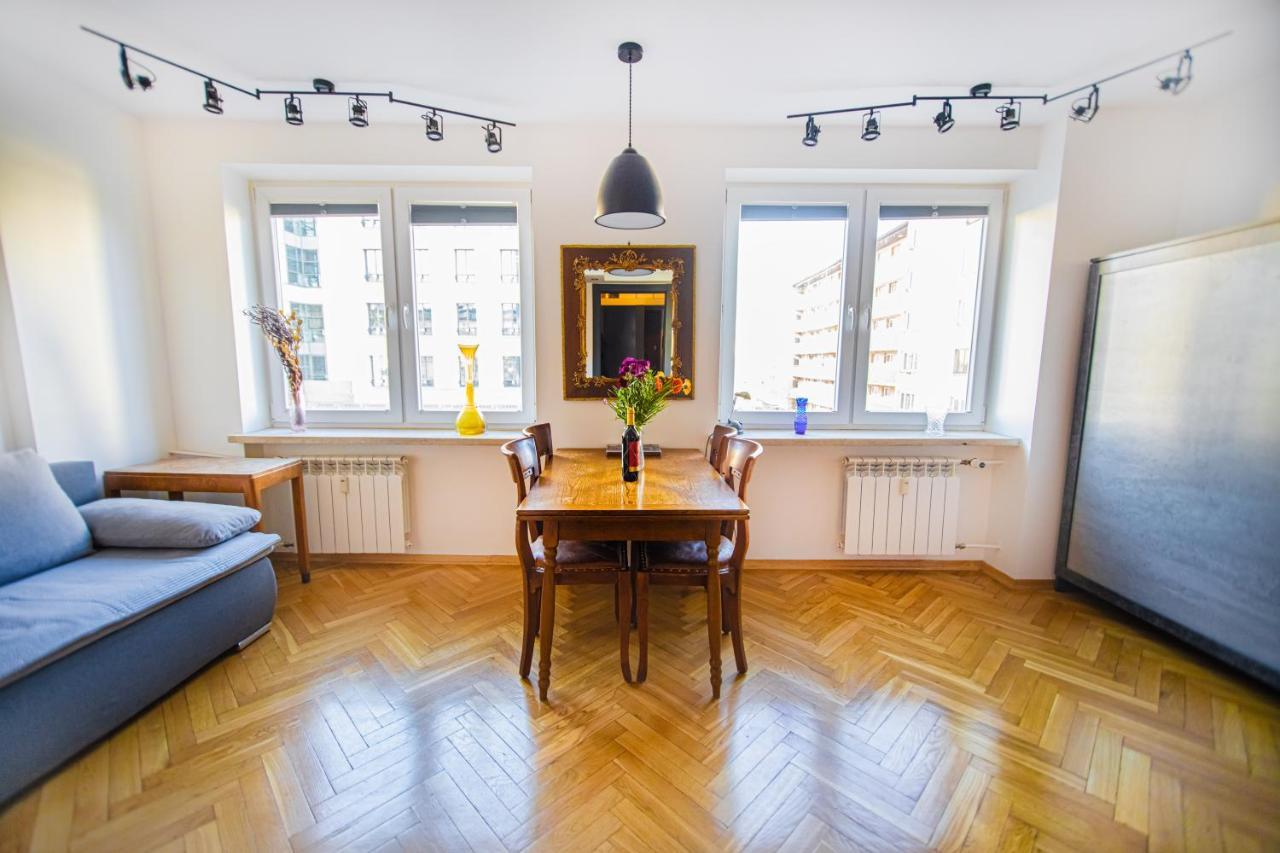 Charming Apt Next To Lazienki Park And City Center Varsovia Exterior foto